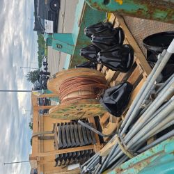 Insecure load in a truck trailer